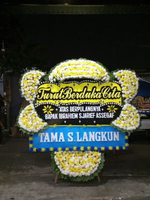 Papan Bunga Duka di Panongan